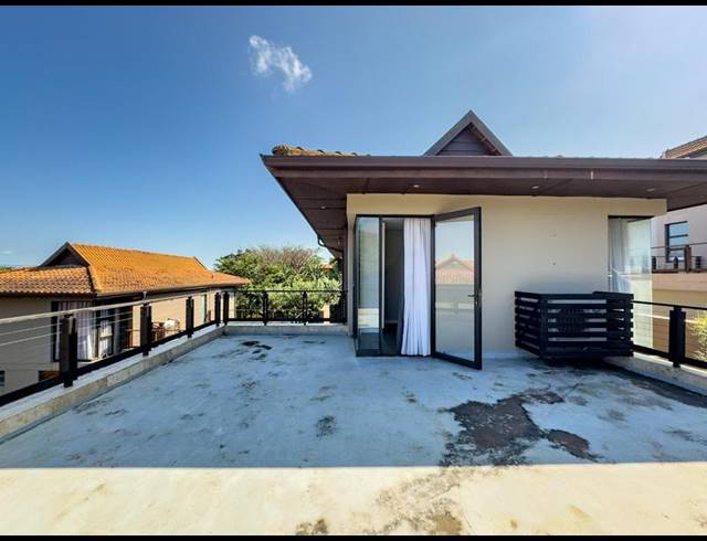 3 BEDROOM TOWNHOUSE FOR SALE IN ZIMBALI ESTATE